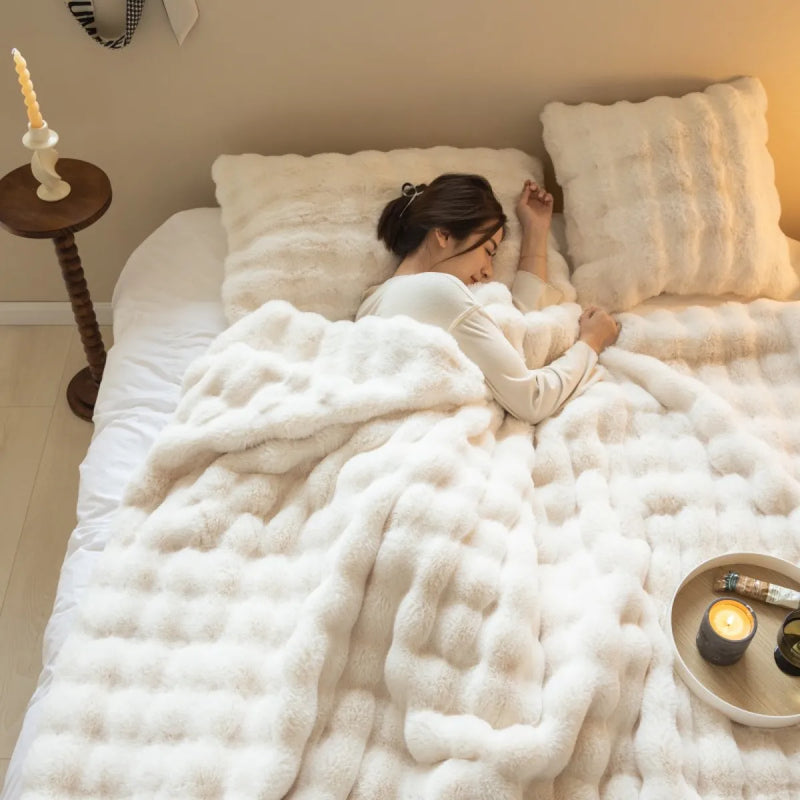 Soft Velvet Polyester Blanket